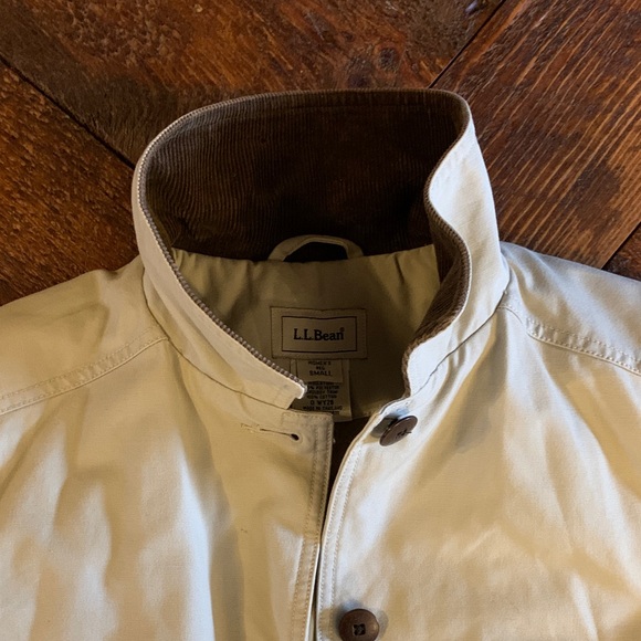 L.L. Bean woman’s Tan Chore Coat Jacket Small - Picture 2 of 16